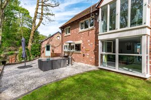 Photo 45- click for photo gallery